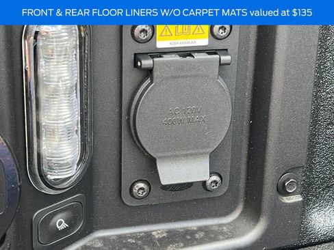 New 2026 Ford Maverick Lariat w/ Black Appearance Package image 10