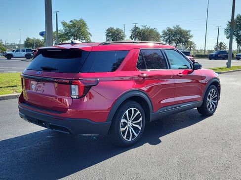 Certified 2025 Ford Explorer ST-Line w/ Premium Package RWD image 4
