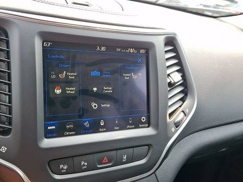 Used 2023 Jeep Cherokee Altitude Lux AWD/4WD image 31