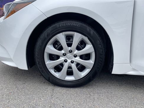 Used 2023 Toyota Corolla LE FWD image 9