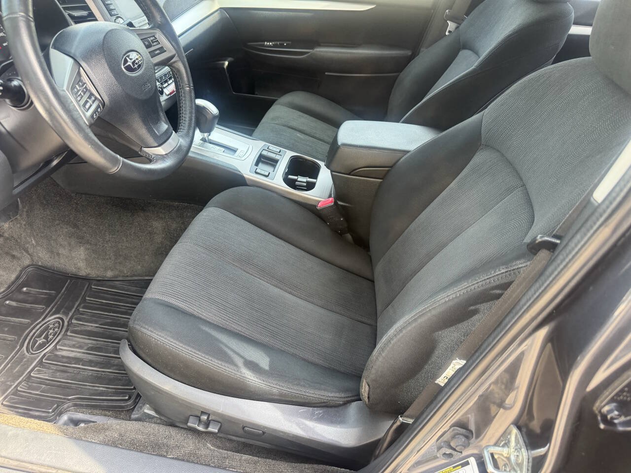 Used 2013 Subaru Legacy 2.5i Premium AWD/4WD image 23