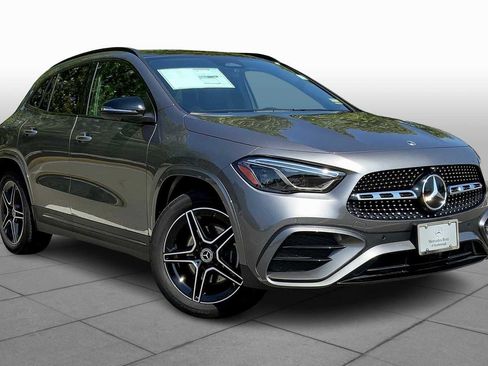 New 2026 Mercedes-Benz GLA 250 4MATIC image 2