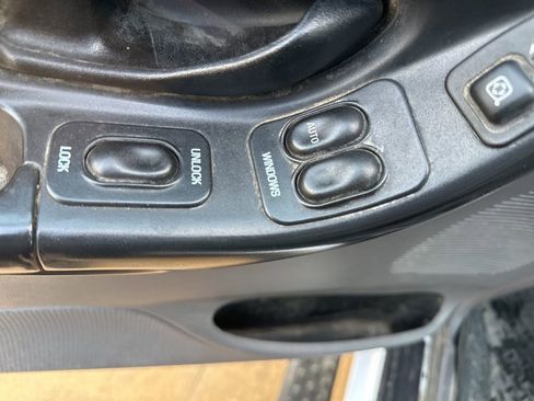 Used 2003 Ford Ranger XLT image 7