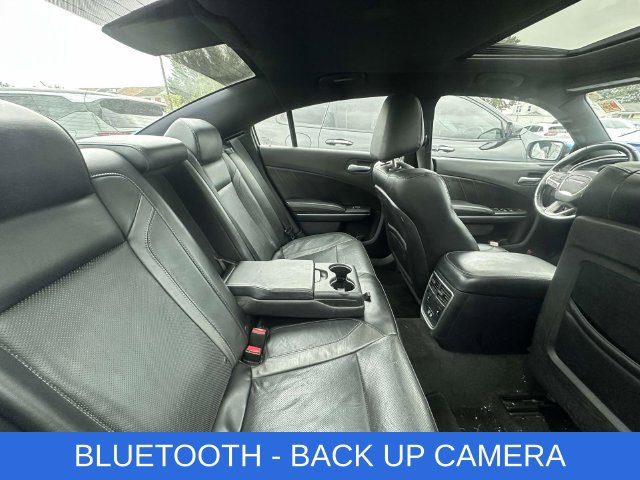 Used 2015 Dodge Charger R/T w/ Premium Group RWD image 3