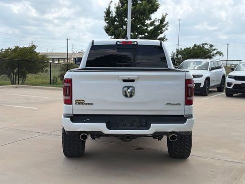 Used 2022 RAM 1500 Laramie w/ Sport Appearance Package AWD/4WD image 8