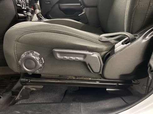 Used 2020 Jeep Gladiator Sport w/ Quick Order Package 24S image 14