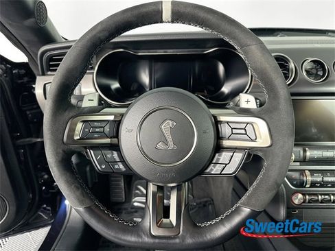 Used 2021 Ford Mustang Shelby GT500 w/ Technology Package image 15