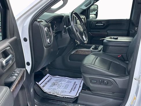 Used 2023 GMC Sierra 2500 Denali w/ Denali Ultimate Package AWD/4WD image 11