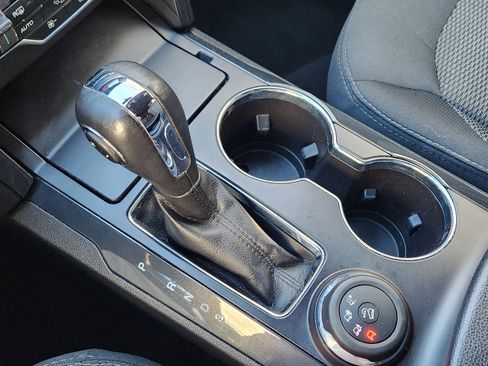 Used 2019 Ford Explorer XLT w/ Equipment Group 201A image 23