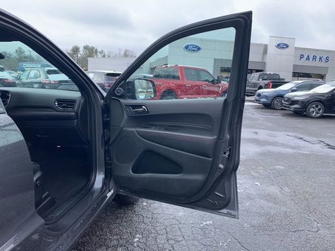 Used 2024 Dodge Durango GT image 17