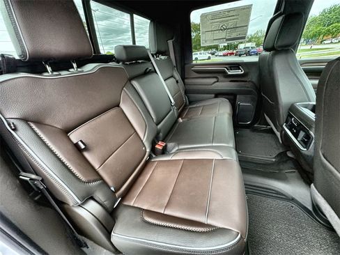 Used 2024 GMC Sierra 2500 Denali w/ Denali Reserve Package image 27