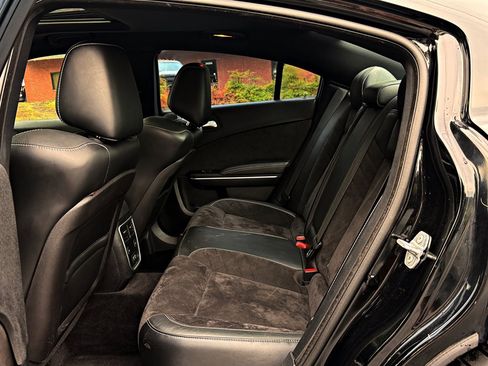 Used 2015 Dodge Charger SRT w/ Technology Group RWD image 10