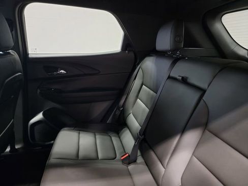 New 2026 Chevrolet TrailBlazer ACTIV AWD/4WD image 12