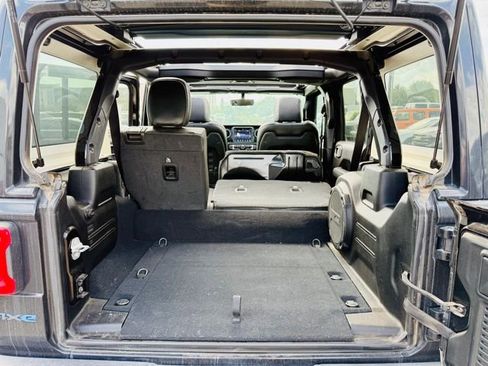 Used 2021 Jeep Wrangler Unlimited Rubicon 4xe w/ Steel Bumper Group image 41