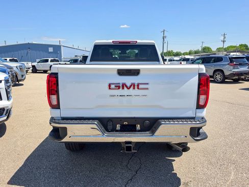 New 2026 GMC Sierra 3500 Pro AWD/4WD image 4