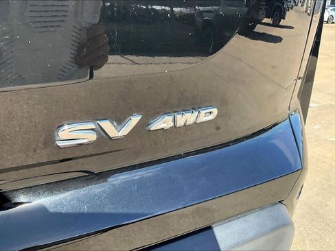 Used 2022 Nissan Pathfinder SV image 9