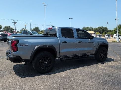 Used 2026 Chevrolet Colorado Trail Boss AWD/4WD image 10