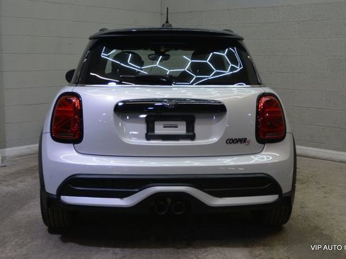 Used 2022 MINI Cooper S w/ Premium Package image 6