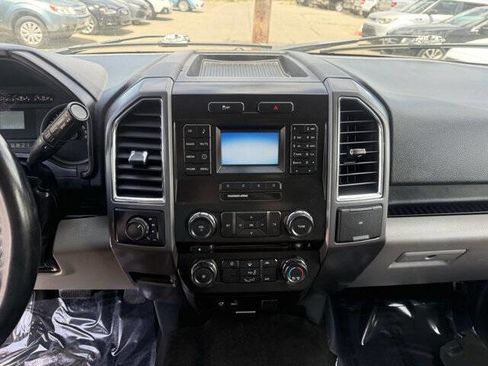Used 2015 Ford F150 XLT AWD/4WD image 15