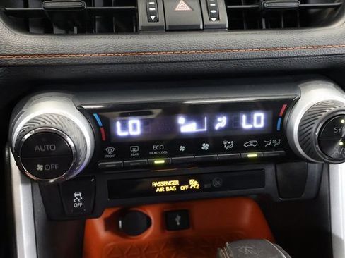 Used 2020 Toyota RAV4 Adventure AWD/4WD image 21