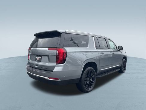 New 2026 GMC Yukon XL Elevation w/ LPO, Elevation Black Package image 9