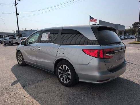Used 2021 Honda Odyssey EX-L image 6