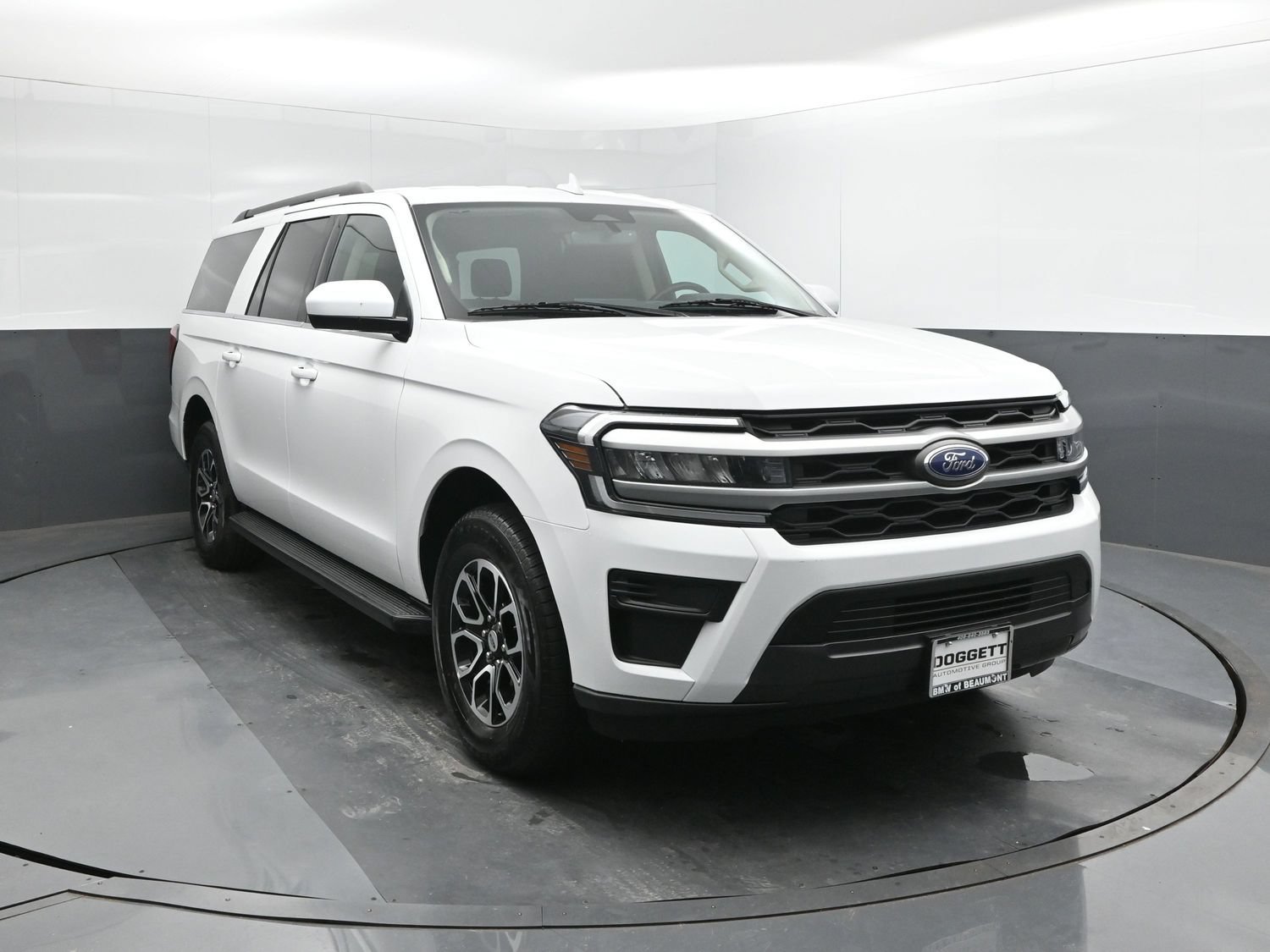 Used 2024 Ford Expedition Max XLT AWD/4WD image 17