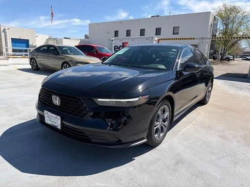 Used 2024 Honda Accord EX image 3