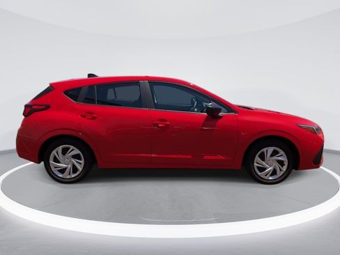 Used 2024 Subaru Impreza 2.0i AWD/4WD image 4