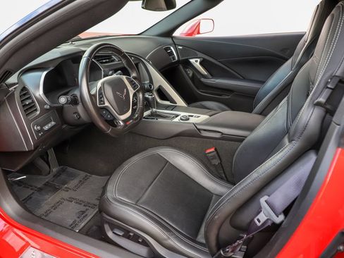 Used 2017 Chevrolet Corvette Z06 w/ Z07 Performance Package RWD image 21