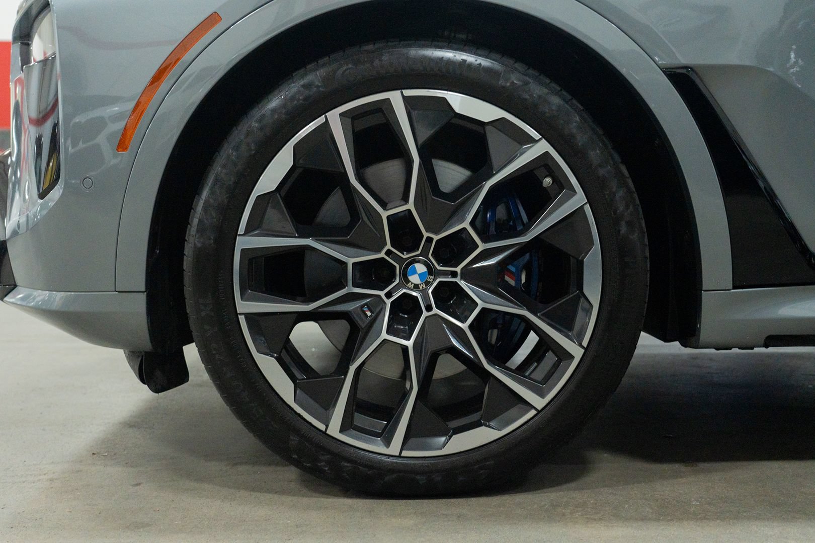 Used 2023 BMW X7 M60i AWD/4WD image 15