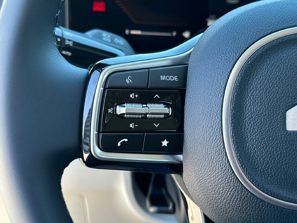 New 2026 Kia Carnival EX FWD image 18