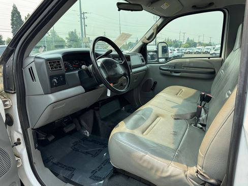 Used 2002 Ford F450 XL RWD image 17