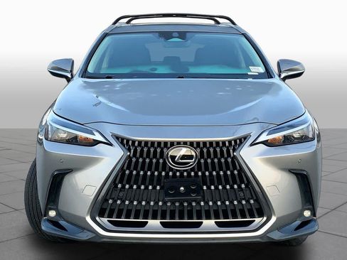 Used 2025 Lexus NX 250 FWD w/ Accessory Package (2T) image 4