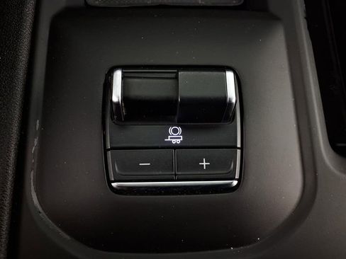 Used 2024 GMC Sierra 2500 AT4 w/ AT4 Premium Plus Package image 22