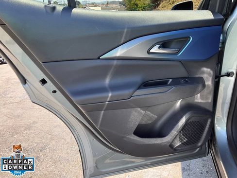 Used 2024 Chevrolet Equinox EV LT FWD image 47