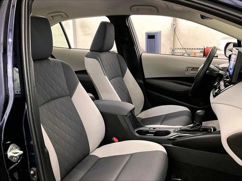 Used 2024 Toyota Corolla LE image 7