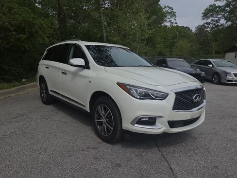 Used 2016 INFINITI QX60 AWD w/ Premium Package image 7