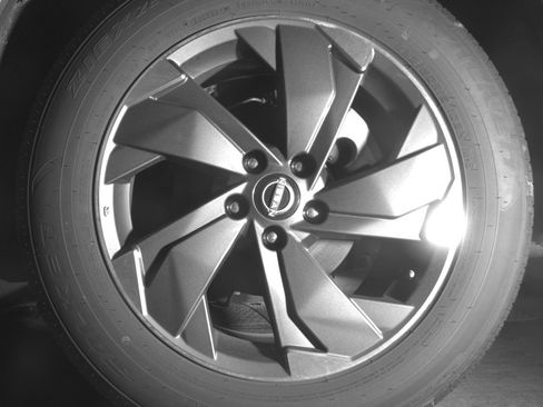 Used 2025 Nissan Rogue SV FWD image 14