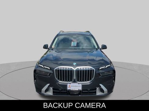 Used 2025 BMW X7 xDrive40i AWD/4WD image 2