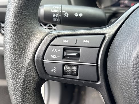 Certified 2025 Honda Accord LX image 33