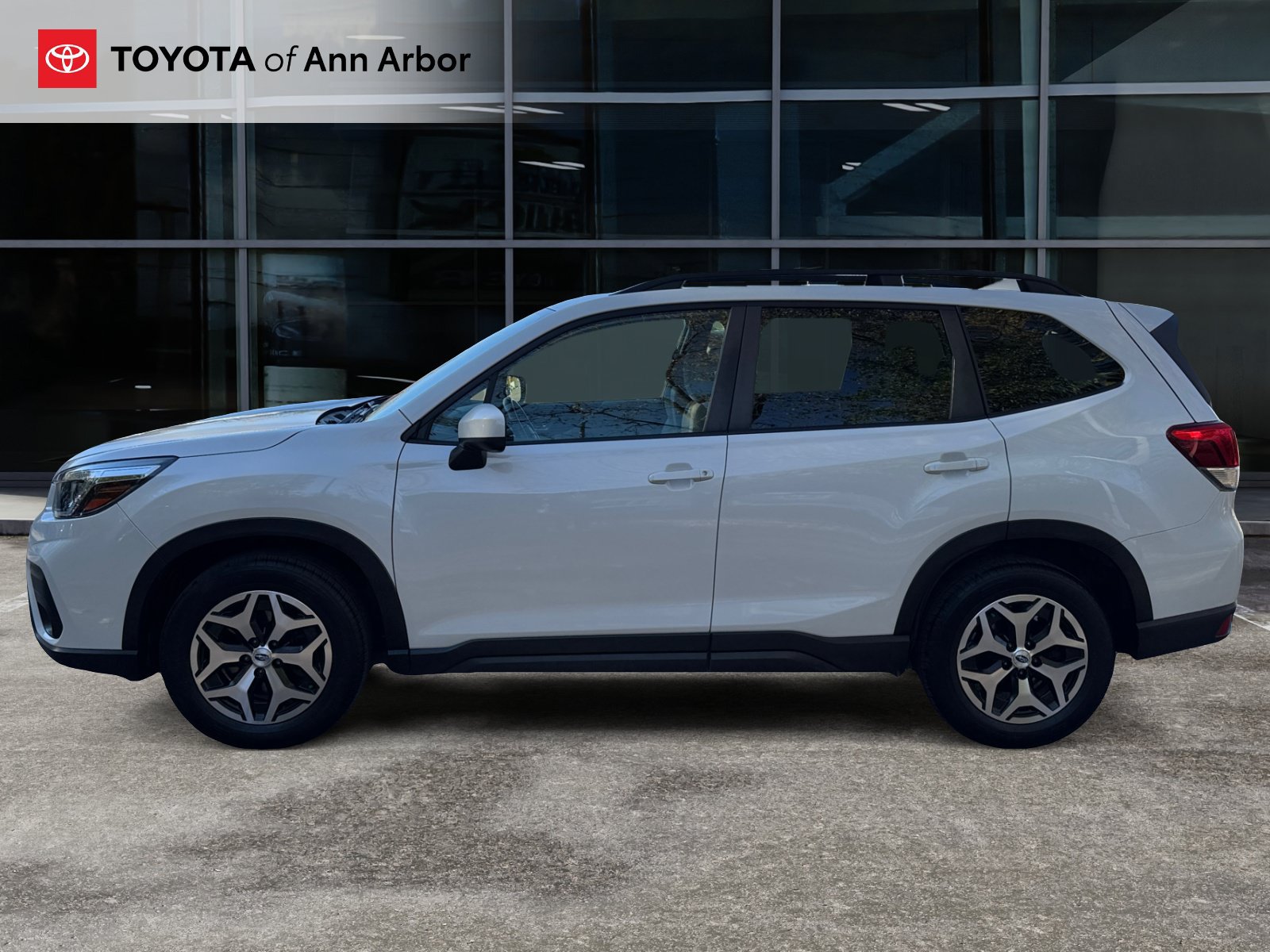 Used 2020 Subaru Forester Premium AWD/4WD image 9
