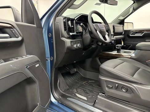 New 2026 GMC Sierra 1500 Elevation w/ Elevation Premium Package image 15