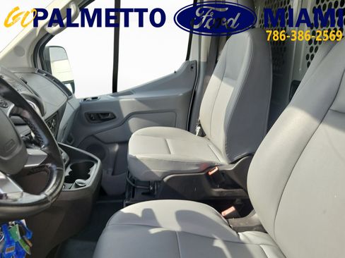 Used 2019 Ford Transit 250 130 Low Roof RWD image 14