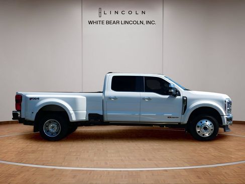 Used 2024 Ford F450 Lariat w/ Lariat Ultimate Package AWD/4WD image 4