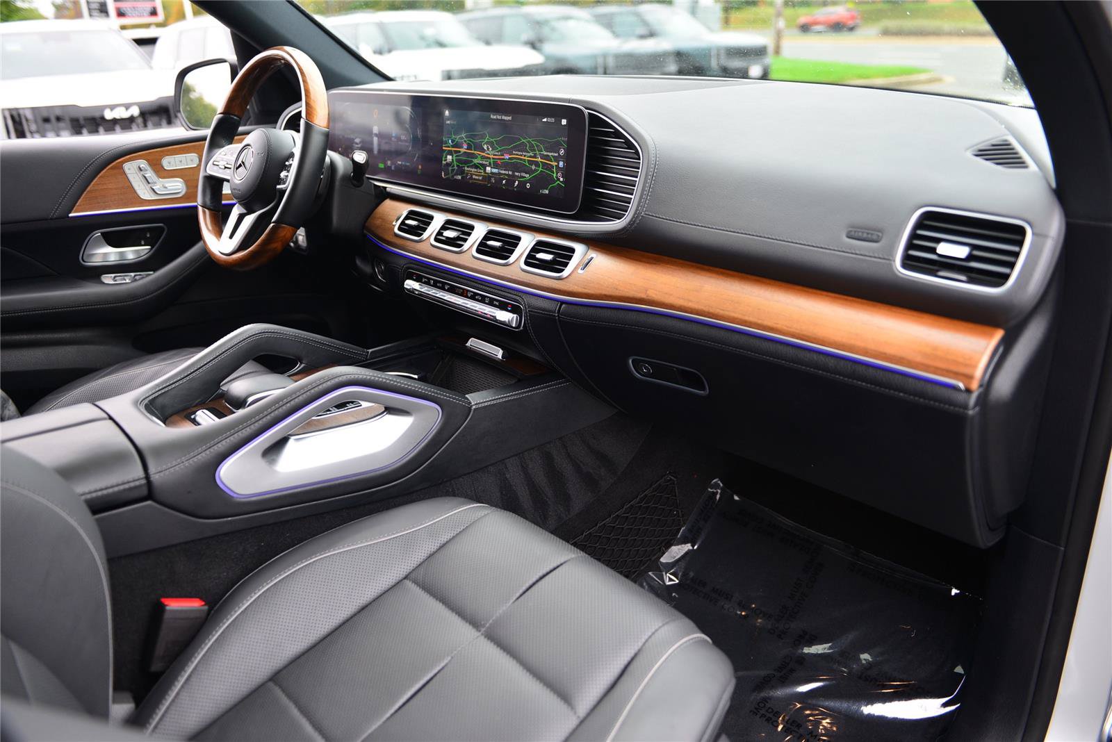 Used 2020 Mercedes-Benz GLS 580 4MATIC image 15