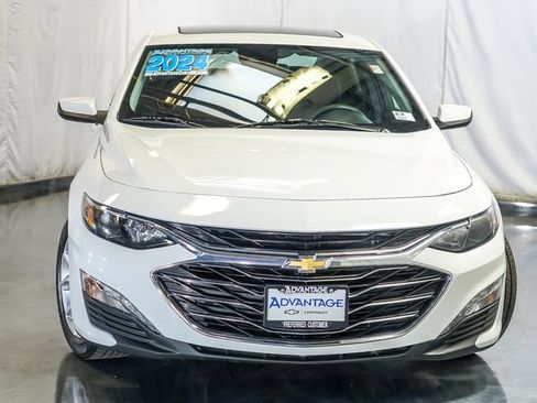 Used 2024 Chevrolet Malibu LT FWD image 7