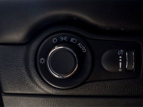 Used 2024 Dodge Durango R/T image 19