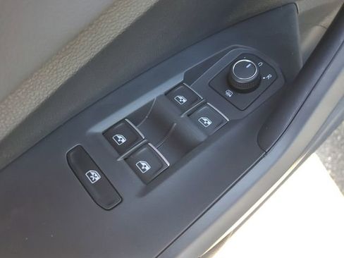 New 2026 Volkswagen Jetta GLI Autobahn FWD image 13