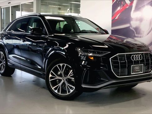 Used 2023 Audi Q8 Premium Plus image 20
